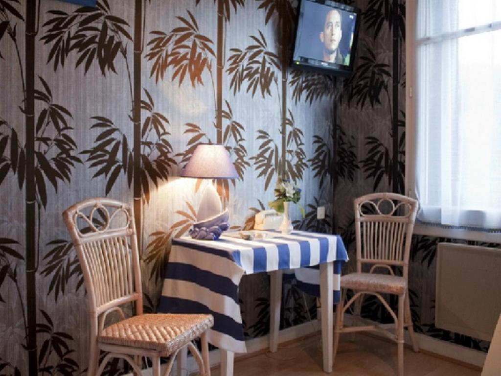 Logis Hotel Les Tilleuls Saint-Cirgues-de-Jordanne 외부 사진