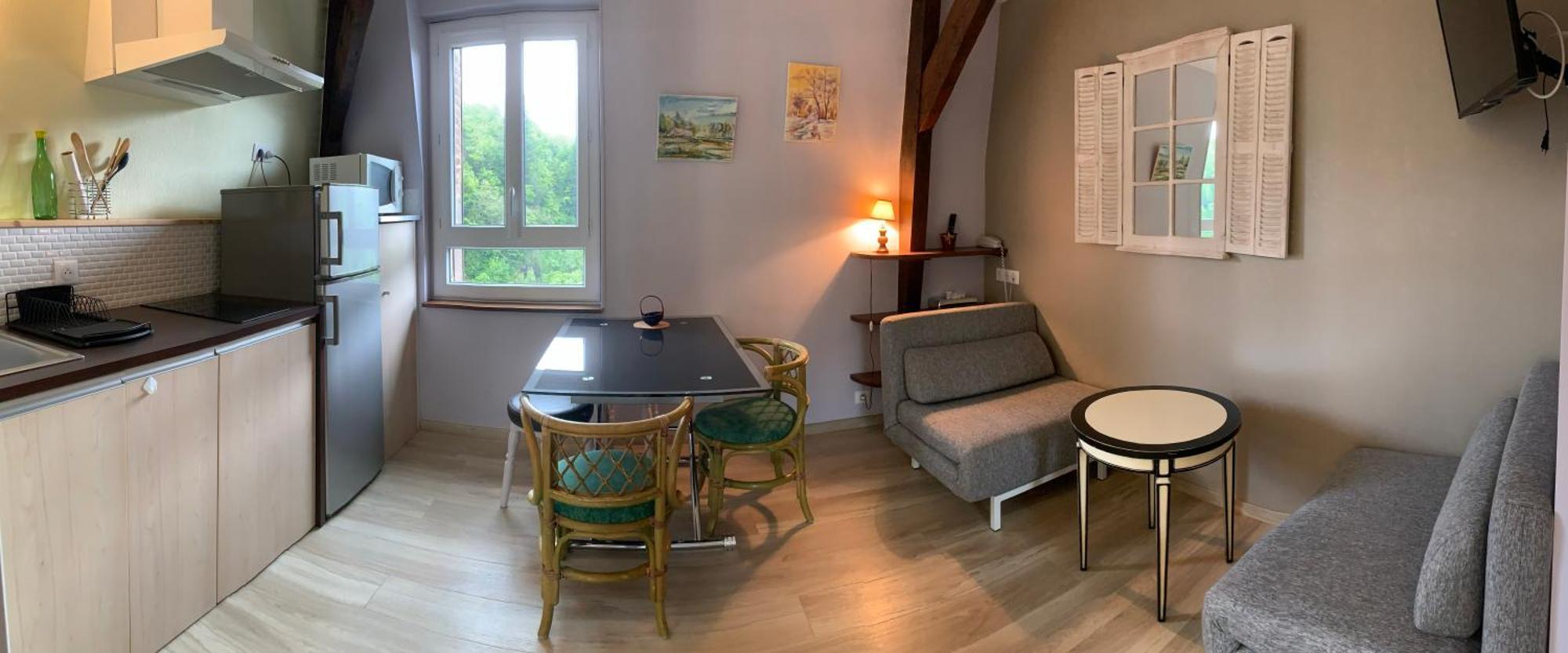 Logis Hotel Les Tilleuls Saint-Cirgues-de-Jordanne 외부 사진