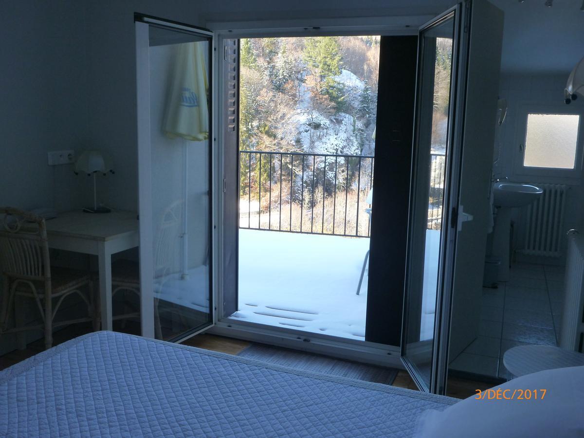 Logis Hotel Les Tilleuls Saint-Cirgues-de-Jordanne 외부 사진