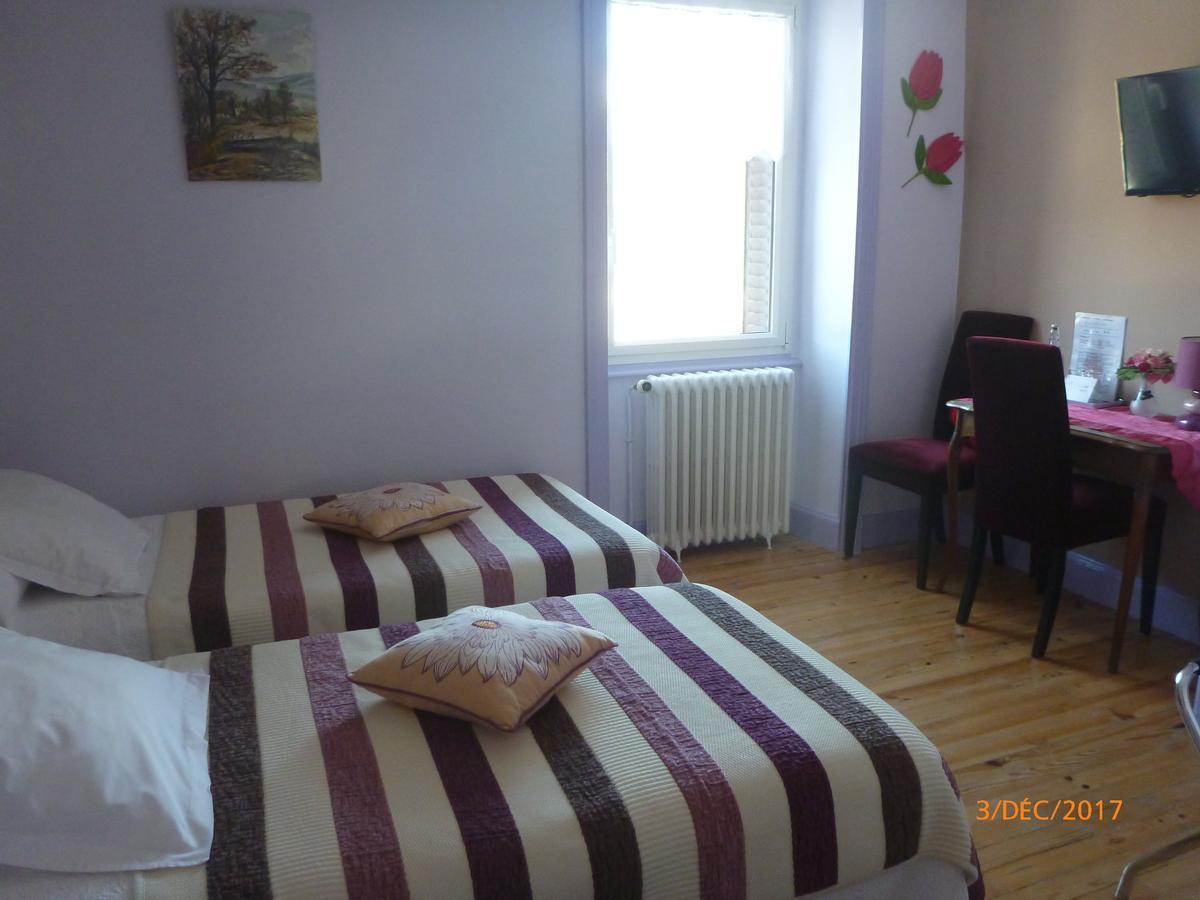 Logis Hotel Les Tilleuls Saint-Cirgues-de-Jordanne 외부 사진